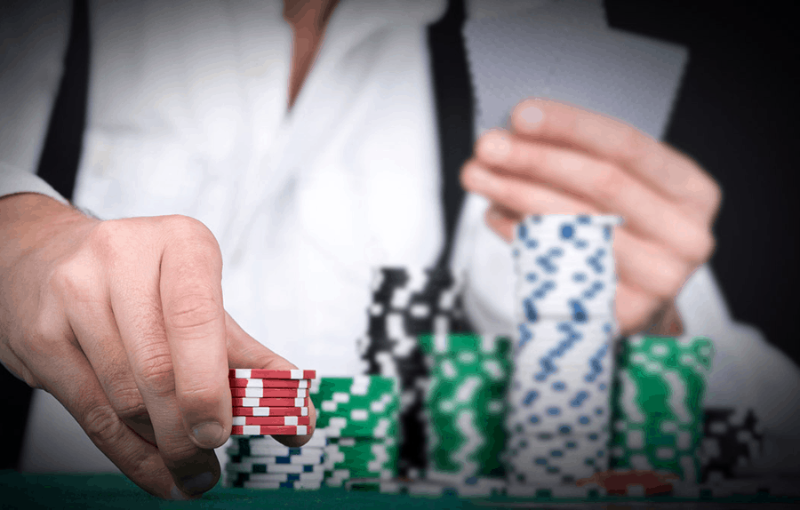 poker va nhung chien thuat can nam vung trong song bai