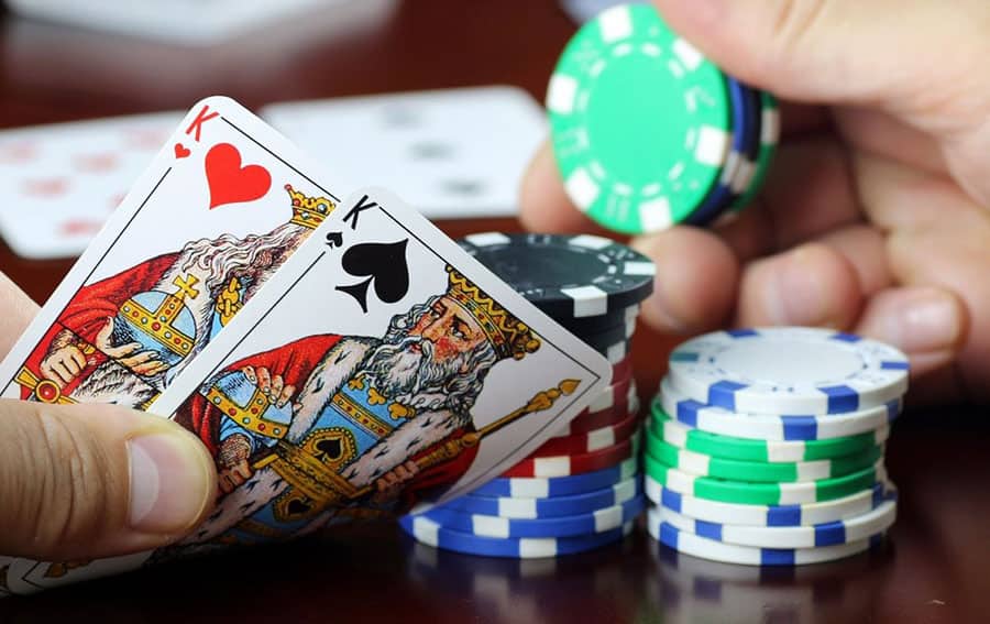 Cách chiến thắng các giải đấu Poker online