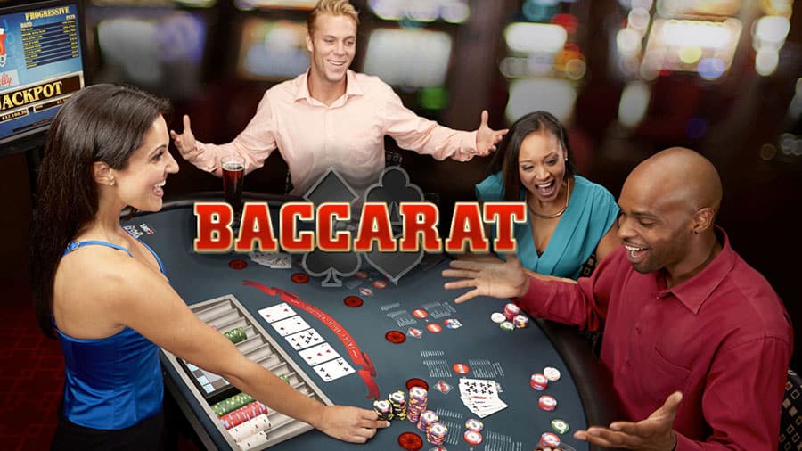 dat hai phien ban baccarat truc tuyen va baccarat ngoai tuyen len ban can