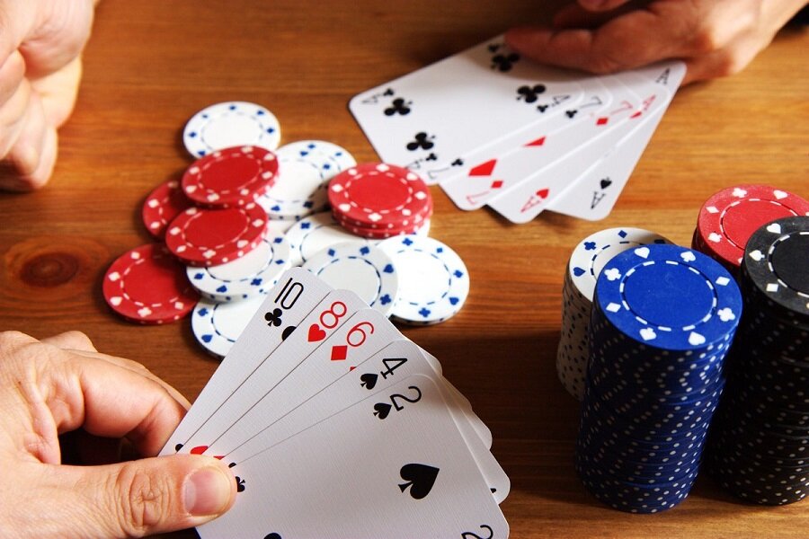 game bai poker va suc manh cua nhung bo tay se bat gap khi choi